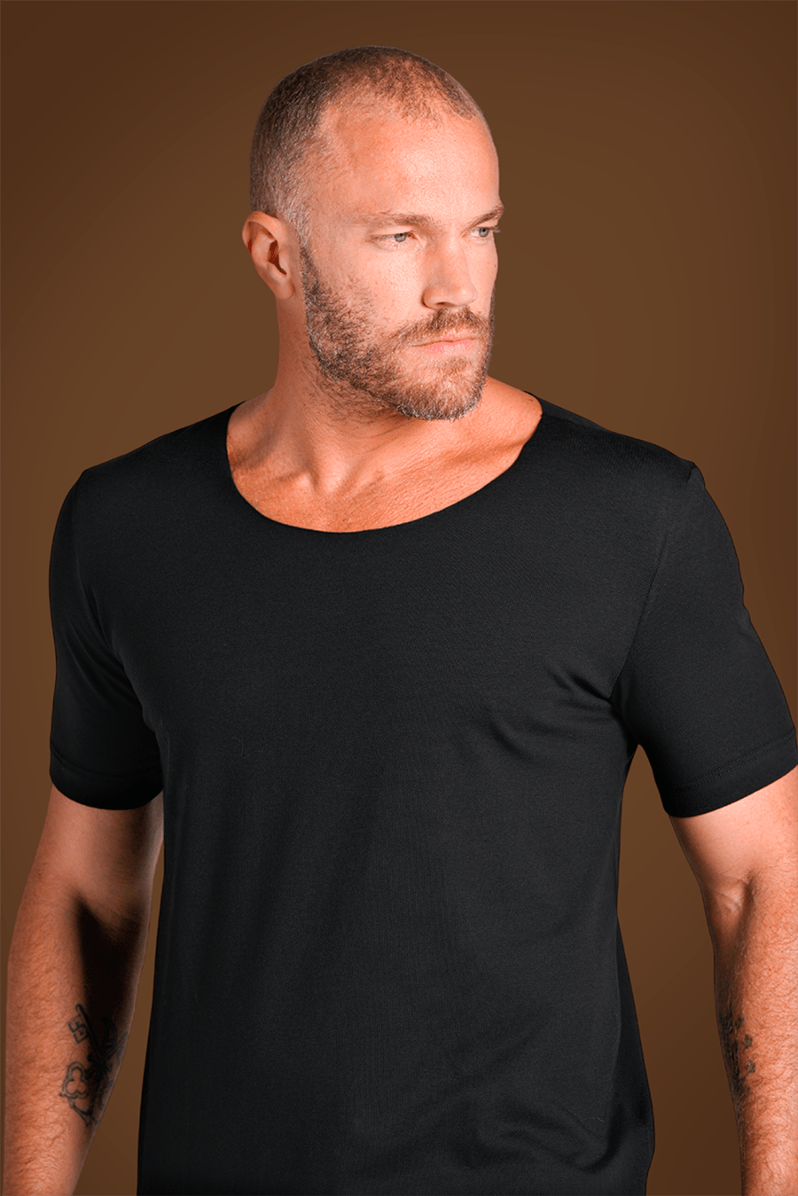 Camiseta Canoe Gola Canoa Algodão Egípcio com Elastano Preta - Be_cava