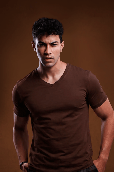 Camiseta Original Gola V Algodão Egípcio com Elastano Coffe - Be_cava