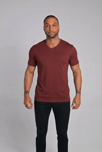 Camiseta Original Gola V Algodão Egípcio com Elastano Mogno - Be_cava