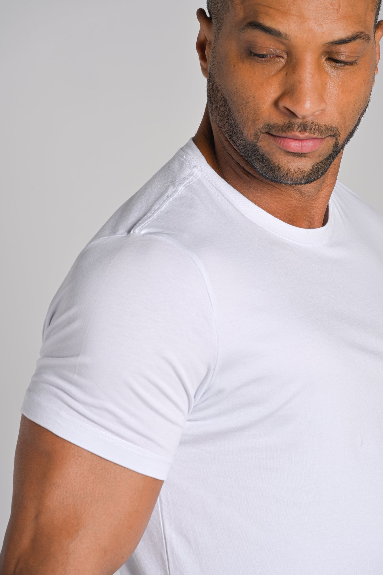 Camiseta Pima Unique Gola Careca Branca - Be_cava