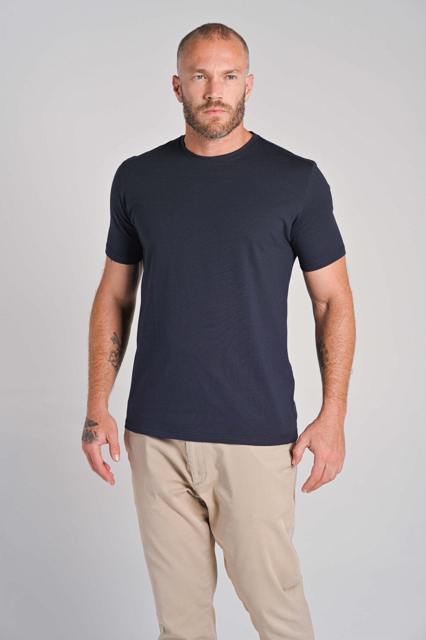 Camiseta Unique Gola Careca Algodão Egípcio com Elastano Azul Noite - Be_cava