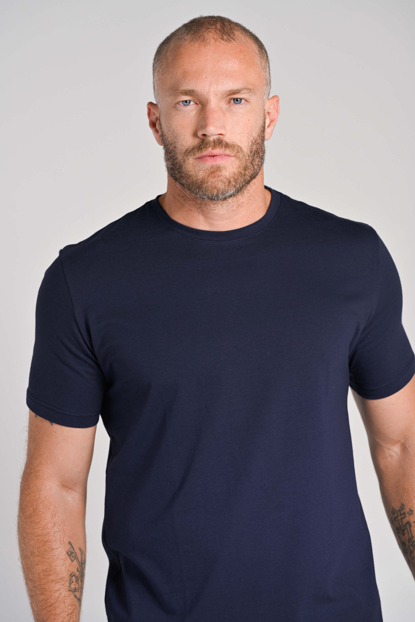 Camiseta Unique Gola Careca Algodão Egípcio com Elastano Azul Noite - Be_cava