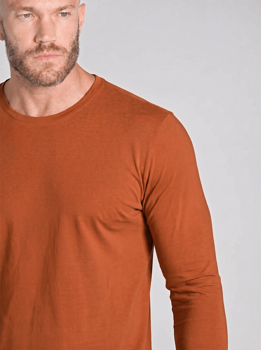 Camiseta Unique Gola Careca Manga Longa Algodão Egípcio com Elastano Terracota - Be_cava